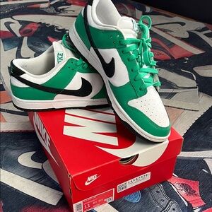 Nike Men's Dunk Low Sneakers Celtics